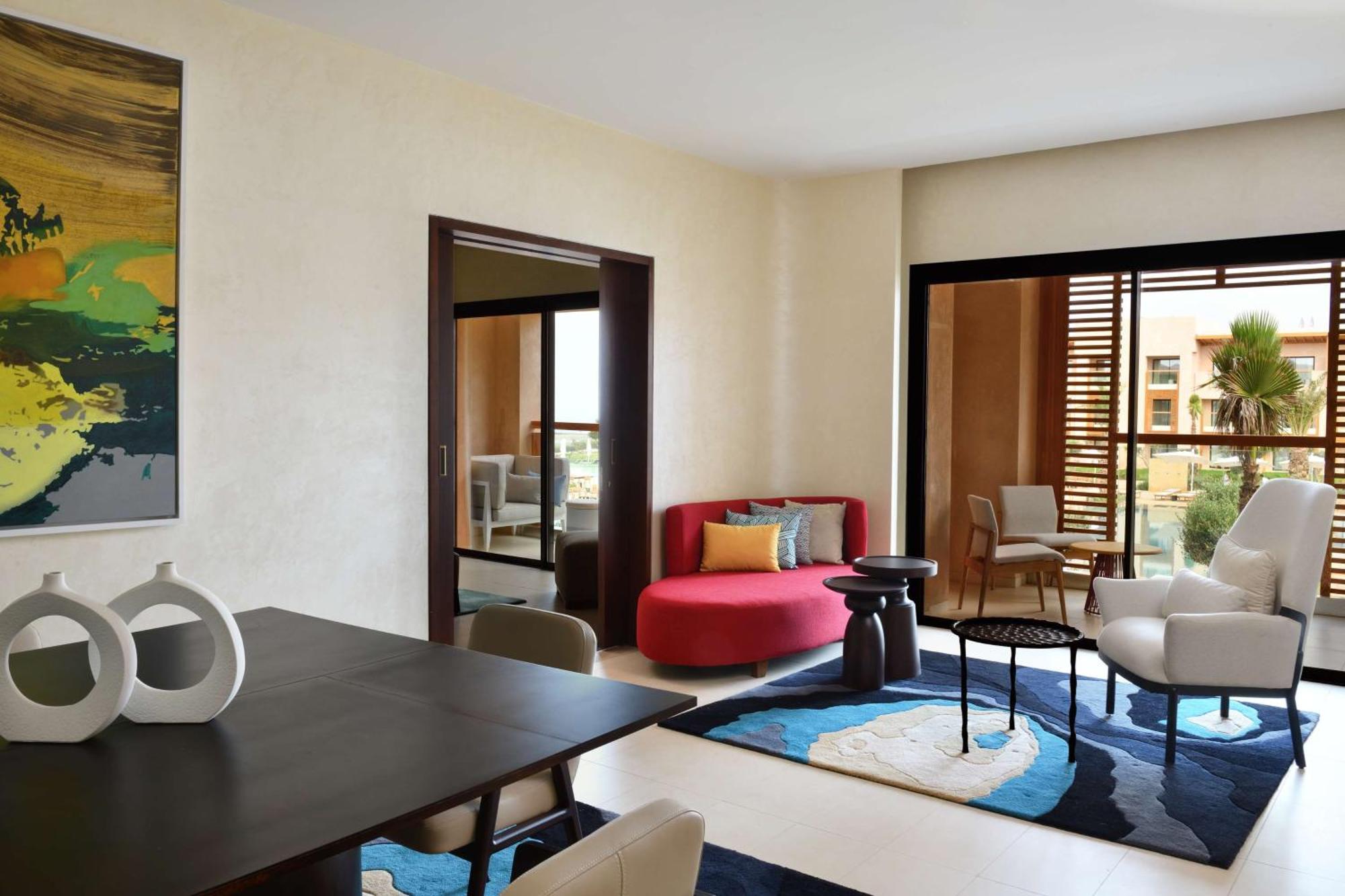 Hotel Hilton Bay & 5*