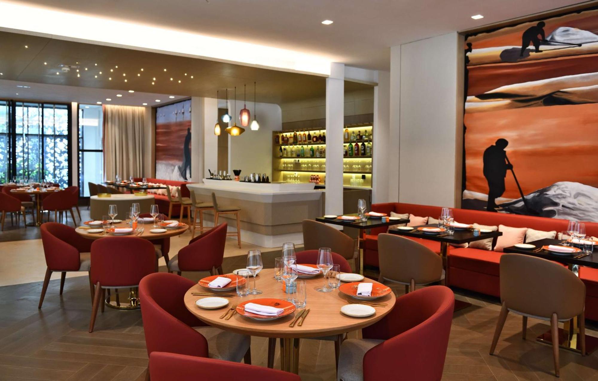 Hotel Hilton Bay & 5*